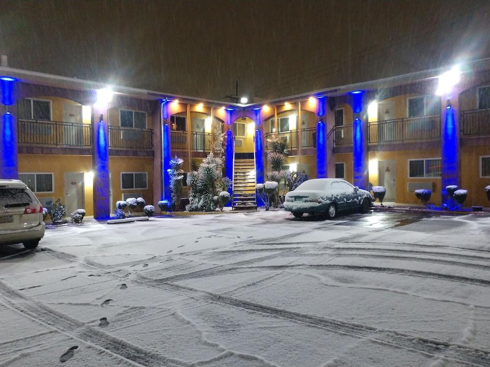 Rodeway Inn Albuquerque Downtown On Rt 66 מראה חיצוני תמונה