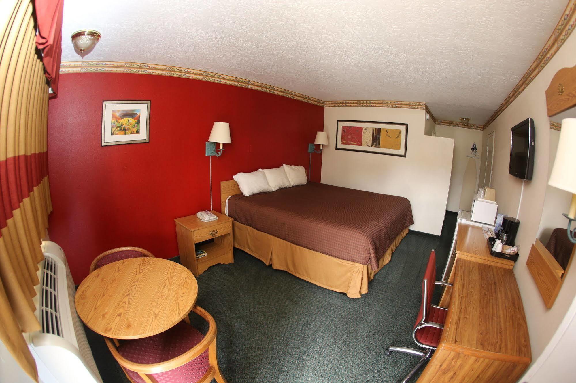 Rodeway Inn Albuquerque Downtown On Rt 66 מראה חיצוני תמונה